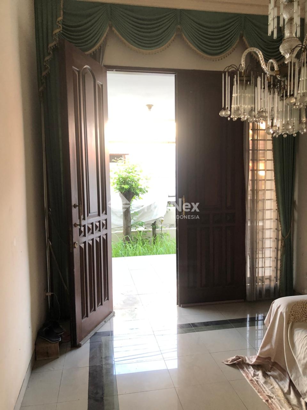 Dijual Rumah Di Darmo Baru Barat, Terawat dan Siap Huni — foto 4